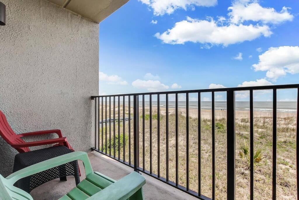 Oceanfront Retreat With A Remarkable View. New! 费南迪纳比奇 外观 照片