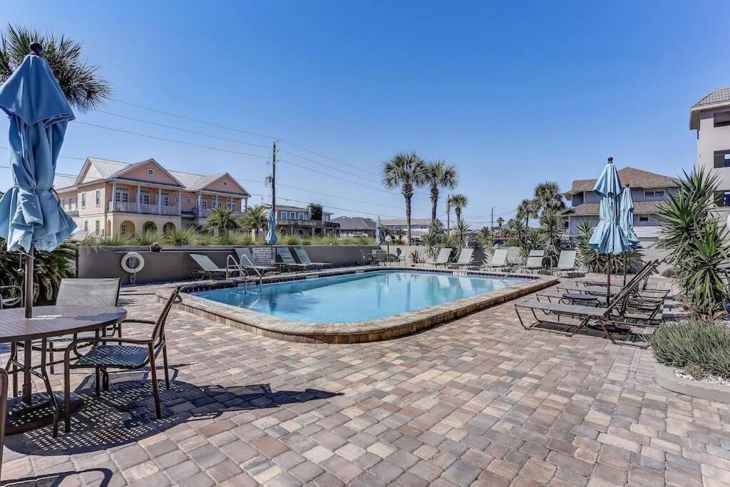 Oceanfront Retreat With A Remarkable View. New! 费南迪纳比奇 外观 照片